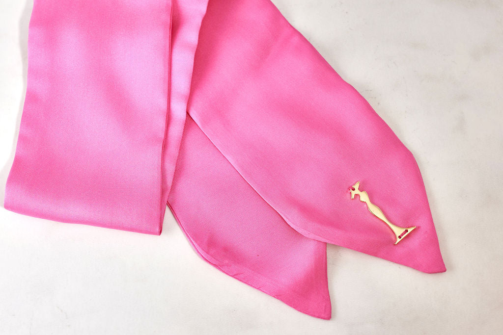 CRAVAT IN SILK TWILL